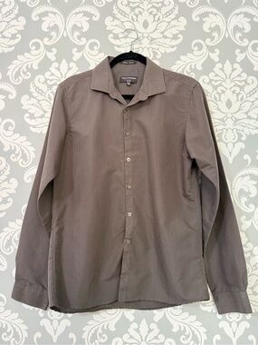 💫10/$25 • Vroom & Dreesmann Modern Fit Button Down Dress Shirt